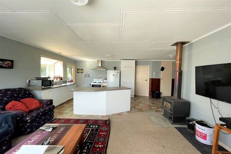 Photo of property in 8 Newarp Street, Balclutha, 9230