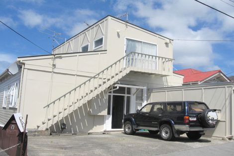 Photo of property in 3 Overtoun Terrace, Hataitai, Wellington, 6021