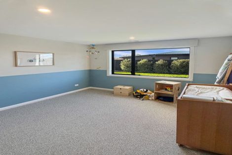 Photo of property in 124 Churcher Street, Maewa, Feilding, 4702