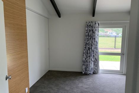 Photo of property in 26 Raekura Place, Redcliffs, Christchurch, 8081