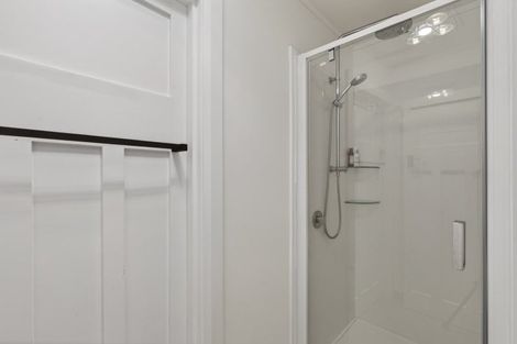 Photo of property in 105 Parklands Avenue, Bell Block, New Plymouth, 4312