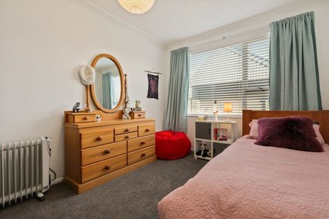 Photo of property in 72 Oram Avenue, New Brighton, Christchurch, 8061