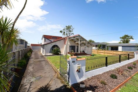 Photo of property in 112 Mansel Avenue, Hillcrest, Hamilton, 3216