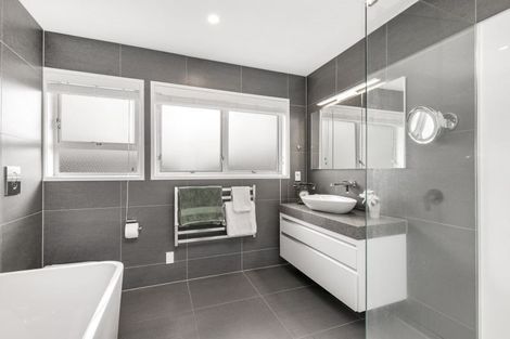 Photo of property in 1/25 Ashdown Place, Pahurehure, Papakura, 2113