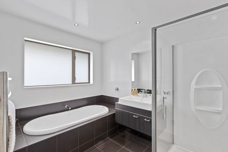 Photo of property in 37 Longspur Avenue, Wigram, Christchurch, 8025