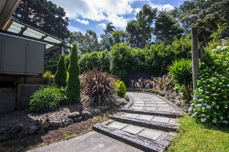 Photo of property in 2/11 Cotswold Lane, Mount Wellington, Auckland, 1060