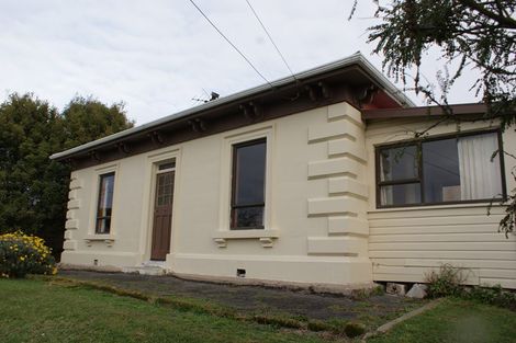 Photo of property in 10a Wharfe Street, South Hill, Oamaru, 9400