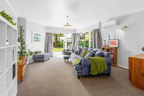 Photo of property in 16a Forest Lake Road, Forest Lake, Hamilton, 3200