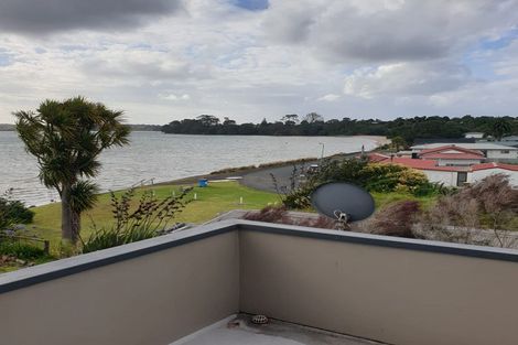 Photo of property in 4 First Avenue, Glenbrook, Waiuku, 2681