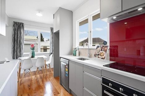 Photo of property in 8 Haddon Street, Mangere East, Auckland, 2024