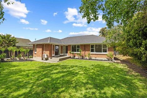 Photo of property in 47 Northcote Road, Northcote, Christchurch, 8052