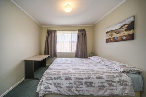 Photo of property in 22 Meridian Grove, Kelvin Grove, Palmerston North, 4414