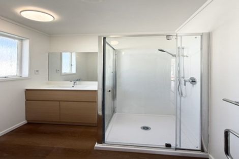 Photo of property in 93 Fairview Avenue, Fairview Heights, Auckland, 0632