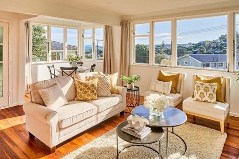 Photo of property in 153 Dimock Street, Titahi Bay, Porirua, 5022