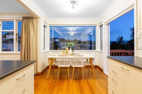 Photo of property in 22 Jillett Street, Titahi Bay, Porirua, 5022