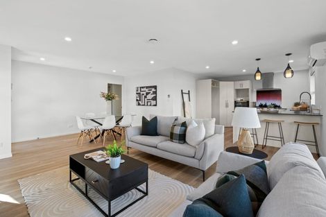 Photo of property in 74a Shillingford Boulevard, Rolleston, 7615