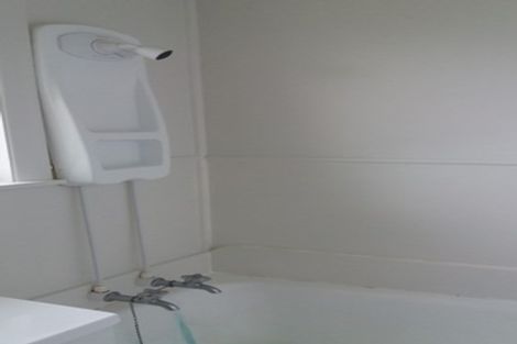 Photo of property in 32 Woodward Street East, Featherston, 5710