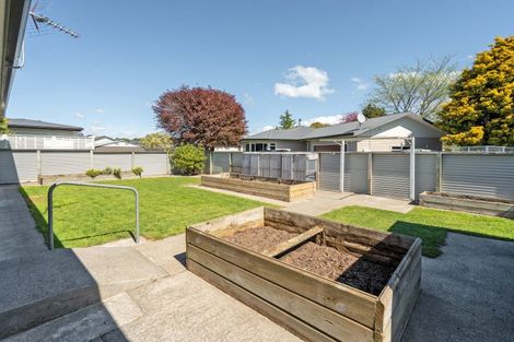 Photo of property in 12 Howard Street, Carterton, 5713