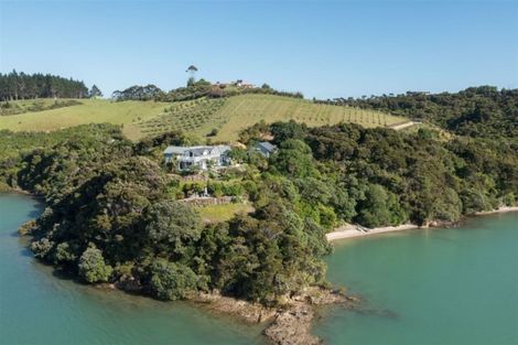 Photo of property in 860 Purerua Road, Te Ti Mangonui, Kerikeri, 0294
