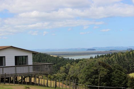 Photo of property in 567 Wharehine Road, Wharehine, Wellsford, 0973