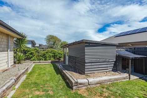 Photo of property in 5 Galea Grove, Kelvin Grove, Palmerston North, 4414