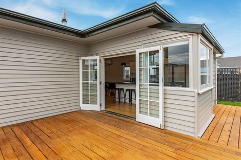 Photo of property in 1 Leitch Street, Somerfield, Christchurch, 8024