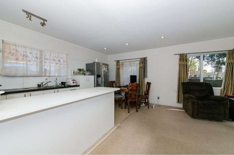 Photo of property in 2/70 Dawson Road, Otara, Auckland, 2023
