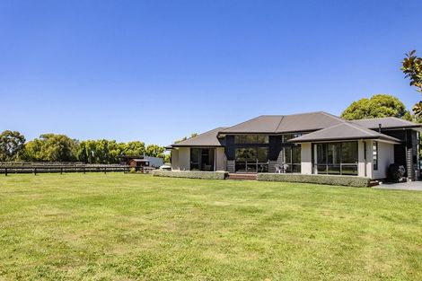 Photo of property in 33 Langes Road, Marshland, Christchurch, 8051
