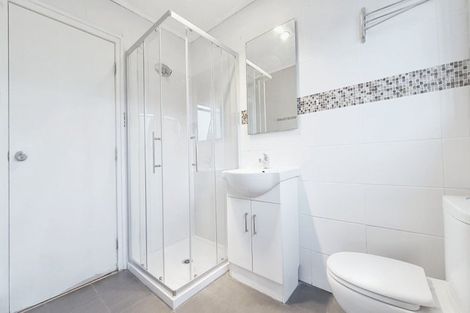 Photo of property in 57a Tiroroa Avenue, Te Atatu South, Auckland, 0610