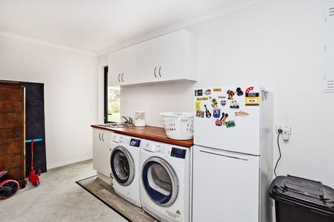 Photo of property in 83 Watt Road, Otatara, Invercargill, 9879