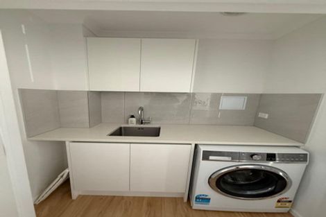 Photo of property in 8 Kitea Place, Mangere, Auckland, 2022