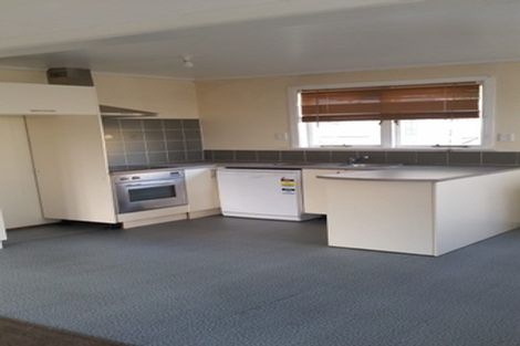 Photo of property in 1/23 Marsh Avenue, Forrest Hill, Auckland, 0620