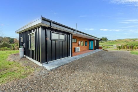 Photo of property in 22 Kristin Place, Manakau, Levin, 5573