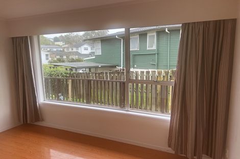 Photo of property in 17 Salamanca Road, Sunnynook, Auckland, 0620