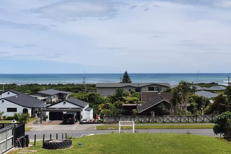 Photo of property in 19 Nolan Crescent, Karoro, Greymouth, 7805
