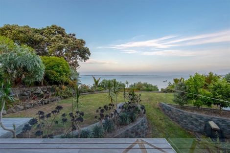 Photo of property in 98 Clovelly Road, Bucklands Beach, Auckland, 2012
