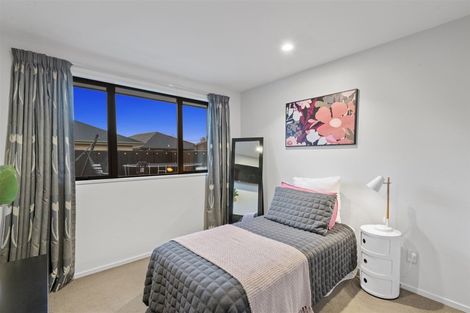 Photo of property in 5 Bernadette Street, Aidanfield, Christchurch, 8025