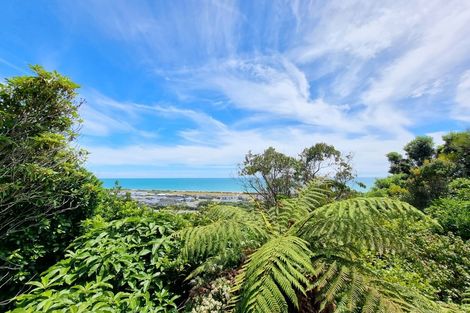Photo of property in 12 Stanton Crescent, Karoro, Greymouth, 7805