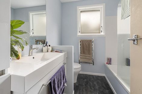 Photo of property in 61 Bell Street, Tawa, Wellington, 5028