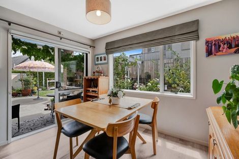 Photo of property in 13 Andre Rise, Stanmore Bay, Whangaparaoa, 0932