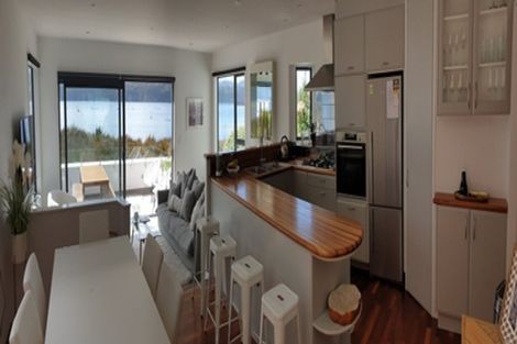 Photo of property in 191 Marine Parade, Seatoun, Wellington, 6022