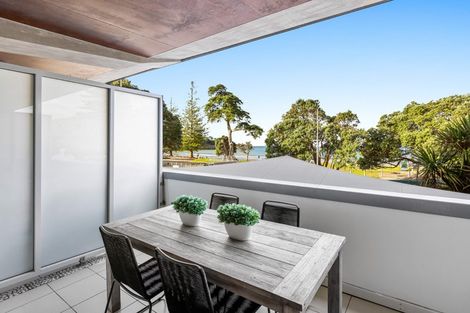 Photo of property in Ocean Breeze Apts, 2107/87 Clyde Road, Browns Bay, Auckland, 0630