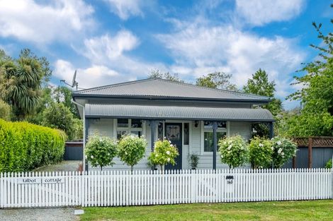 Photo of property in 143 Talbot Street, Geraldine, 7930