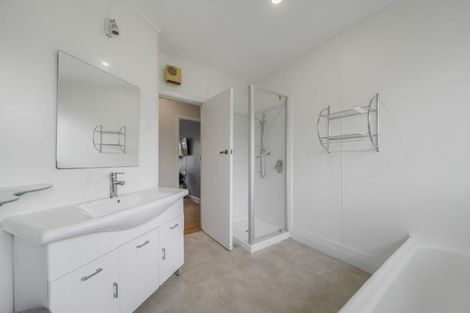 Photo of property in 182 Main North Road, Redwood, Christchurch, 8051