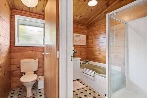 Photo of property in 137 Stredwick Drive, Torbay, Auckland, 0630