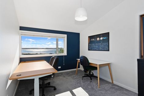 Photo of property in 150 Mccormacks Bay Road, Redcliffs, Christchurch, 8081