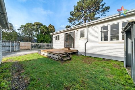 Photo of property in 24 Wainuiomata Road, Wainuiomata, Lower Hutt, 5014