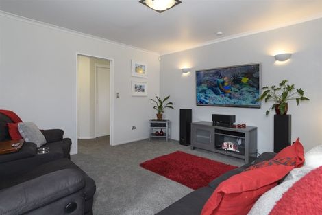 Photo of property in 24 Carribean Place, Papamoa Beach, Papamoa, 3118