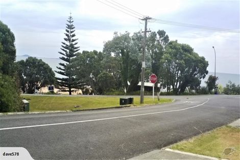 Photo of property in 4 Seaview Road, Cable Bay, 0420