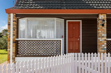 Photo of property in 4/73 Vintage Drive, Henderson, Auckland, 0612